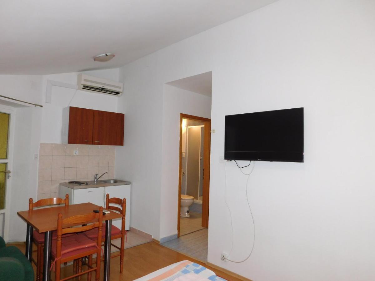 Apartments Nikolas Водице Экстерьер фото