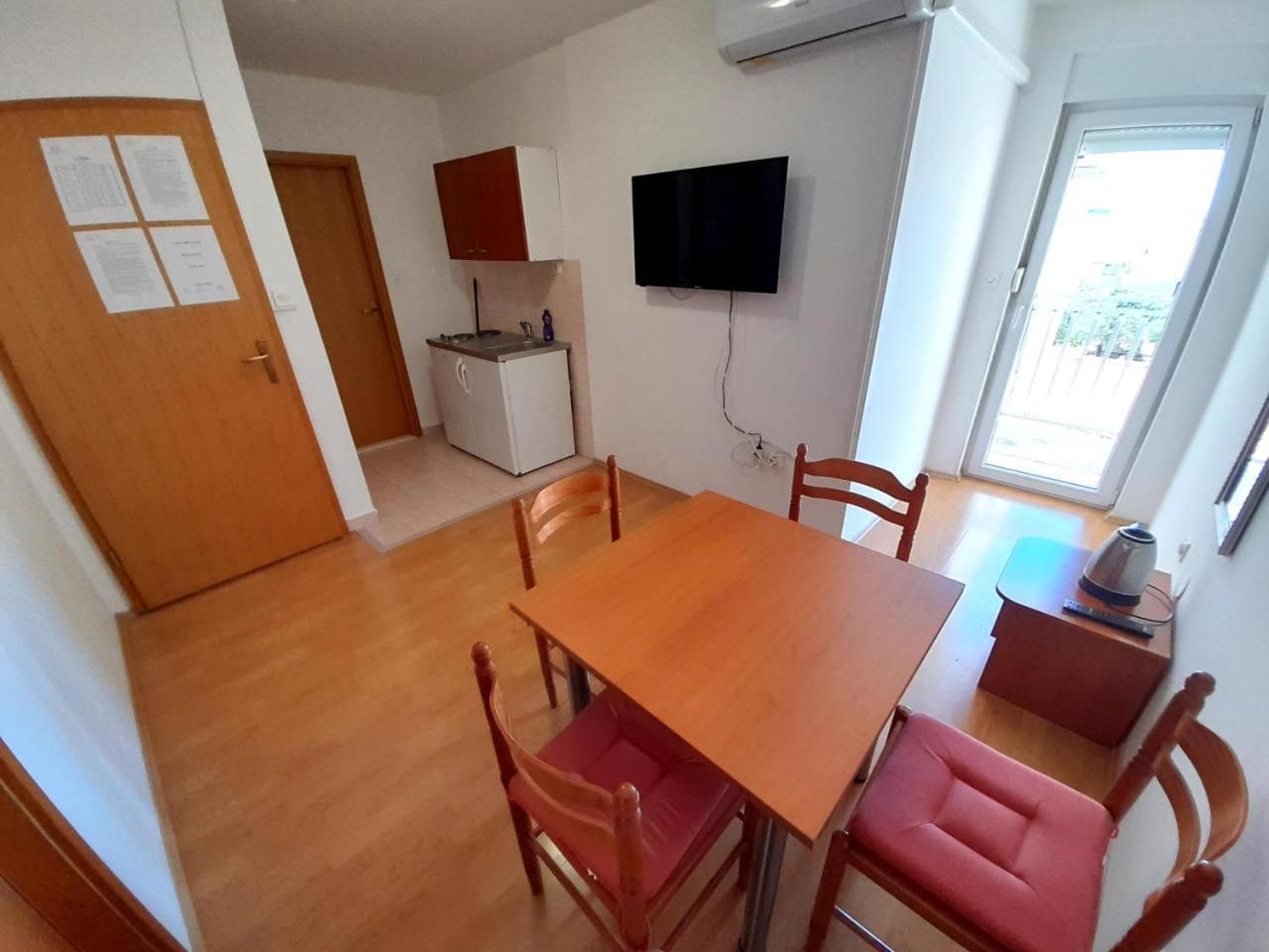 Apartments Nikolas Водице Экстерьер фото