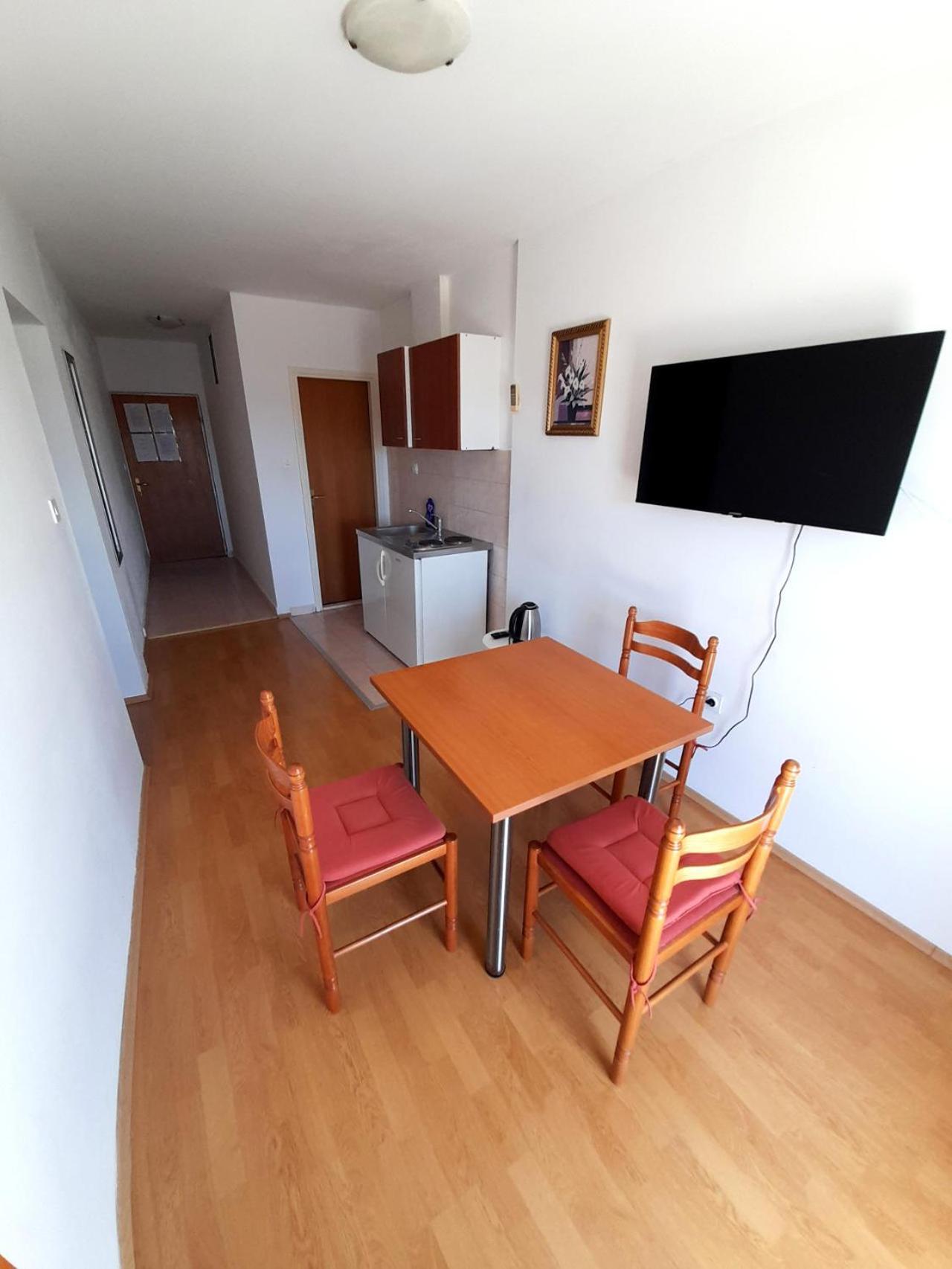 Apartments Nikolas Водице Экстерьер фото
